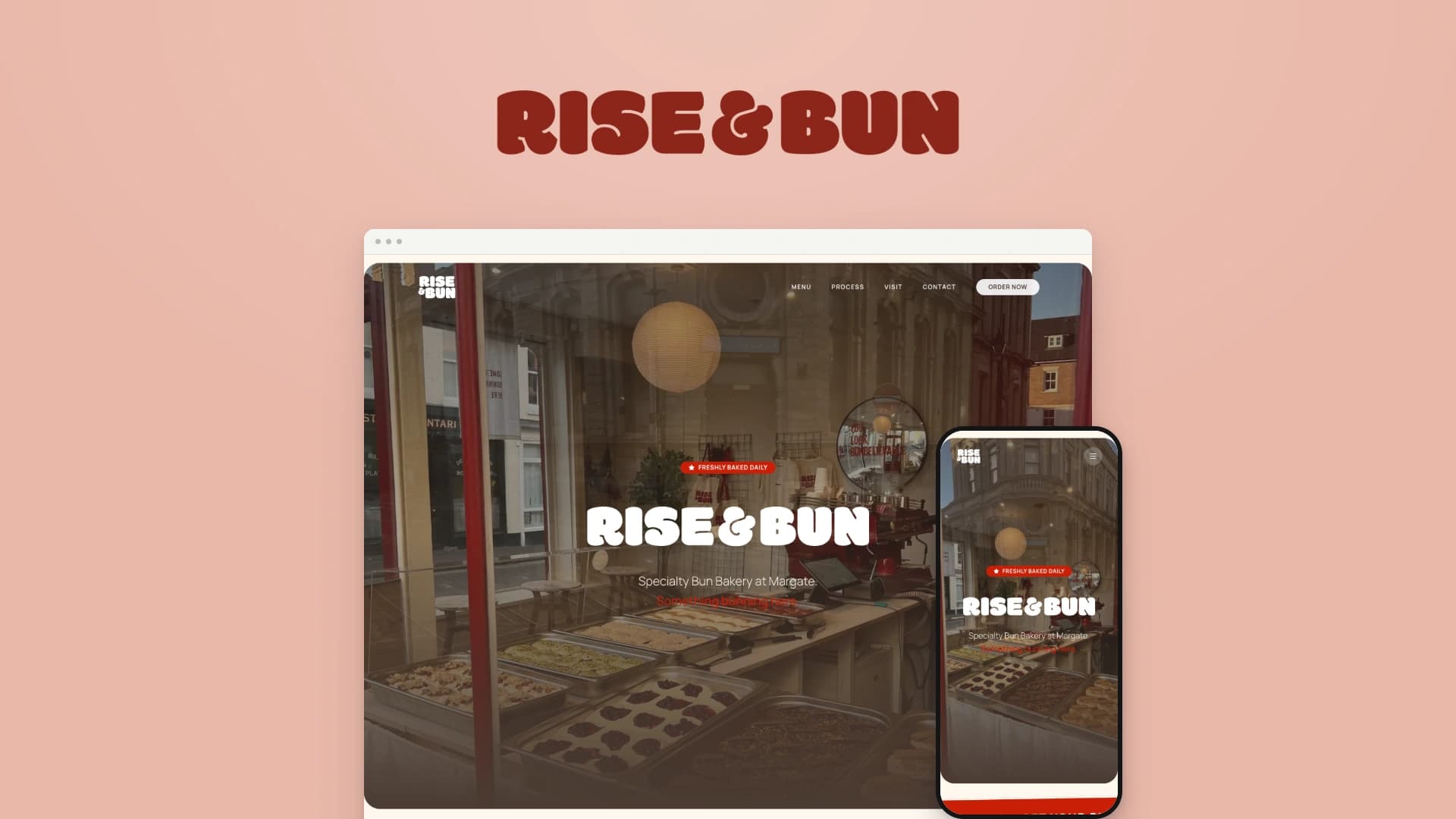 Rise & Bun logosu altında fırının masaüstü ve mobil web sitesi